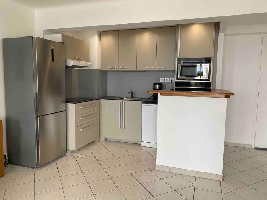 T3 Sur La Plage Vue Feerique Mer,Wifi, Parking Inclus , Clim Ла Сиота Екстериор снимка